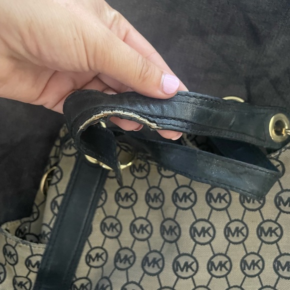 Michael Kors Purse - Picture 7 of 7